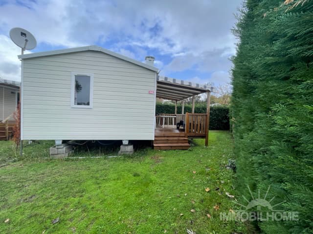 Intérieur du Mobil-home CC400, vue 3
