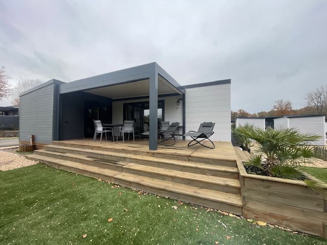 Intérieur du Mobil-home DF28, vue 3